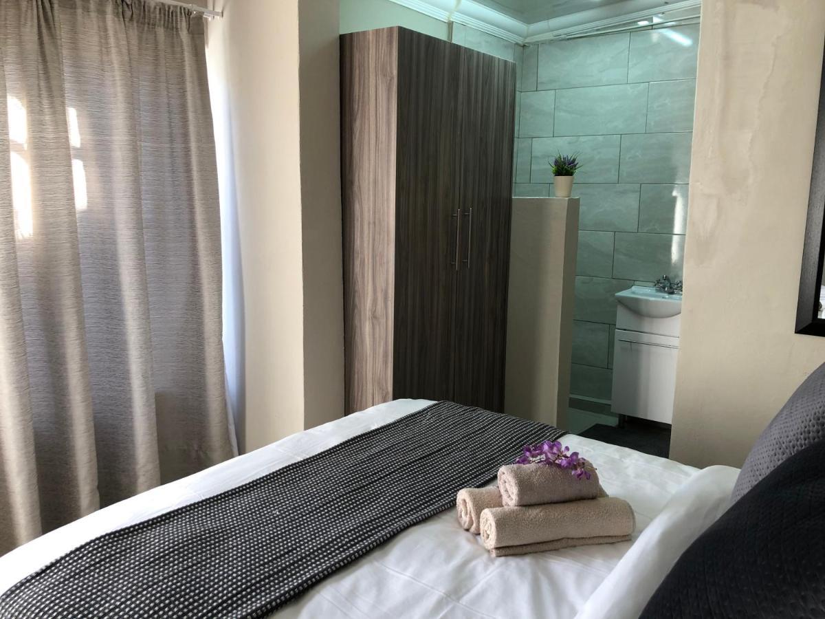 The Lavender Guesthouse 克龙斯塔德 外观 照片